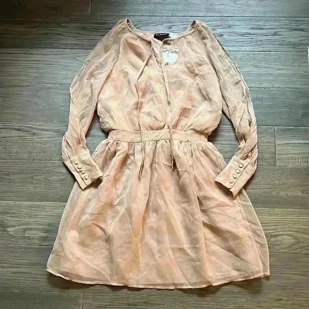 โจ๐VENUS๐โจ | Cream sheer long sleeve dress